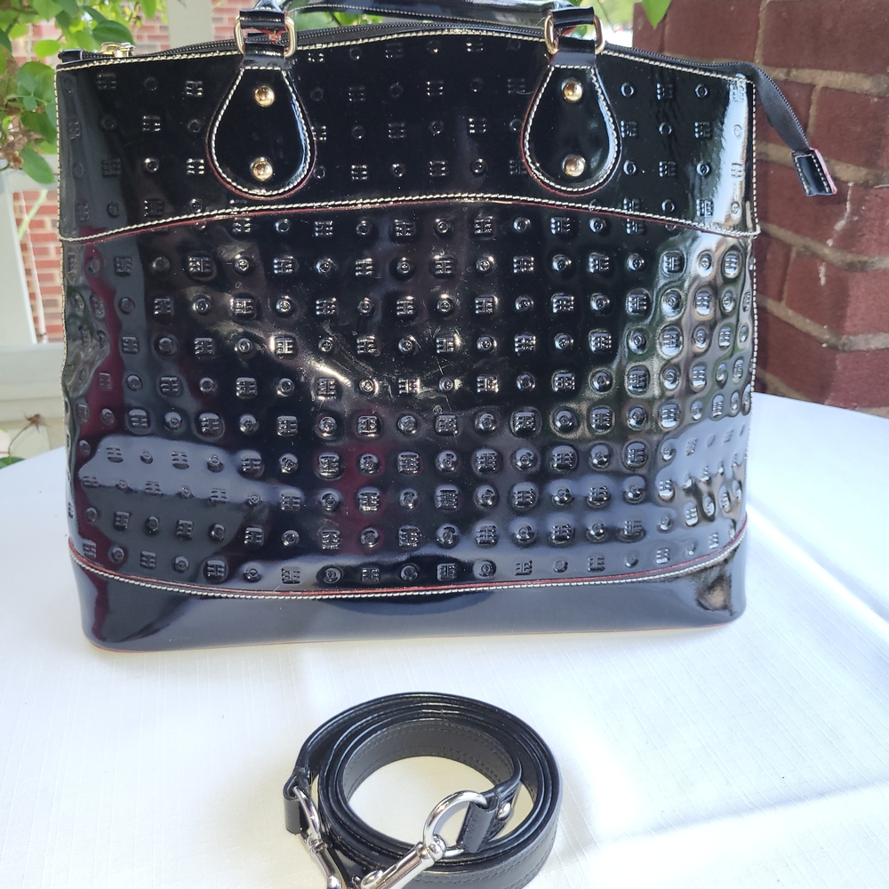 SOLD Arcadia Black Crossbody Bag in PERFECT CONDITION